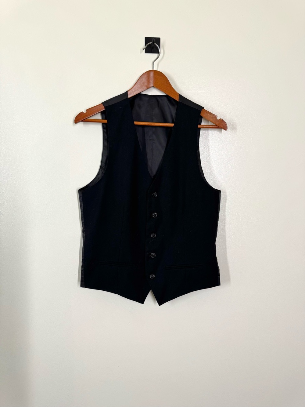 H&M Black Men's Tailored Waistcoat Vest Size 36R EUC